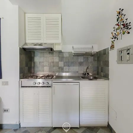 Vakantiehuis Fiorenza'S Charming Beach House