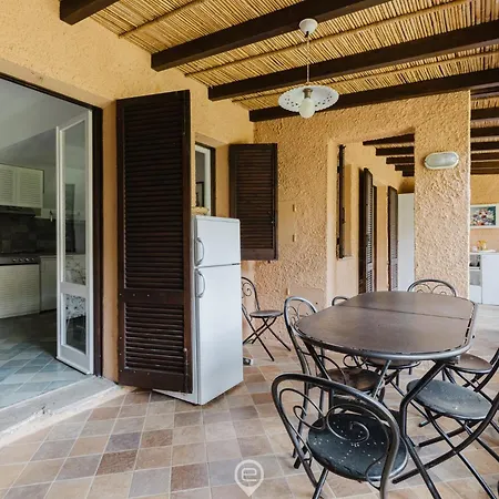 Fiorenza'S Charming Beach House Vakantiehuis Pula